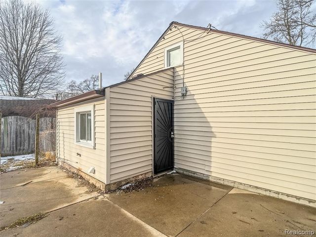 4390 E Mount Morris Road, Genesee, MI 48458