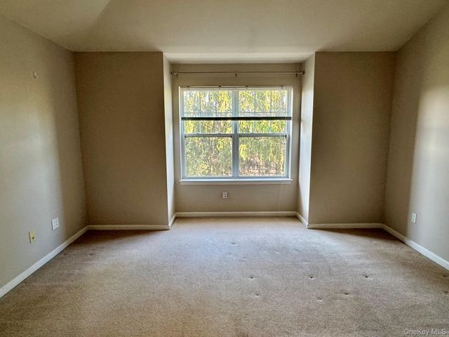 25 Fairways Drive 5, Middletown, NY 10940
