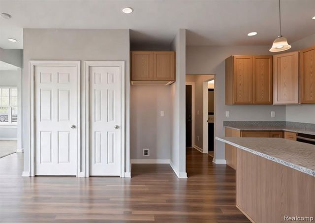 553 W Wildwood Drive, Owosso, MI 48867