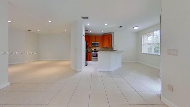 11229 NW 78th Ln 0, Doral, FL 33178