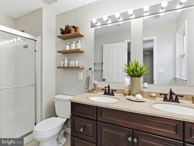 5702 GOLDFINCH CT, Ellicott City, MD 21043