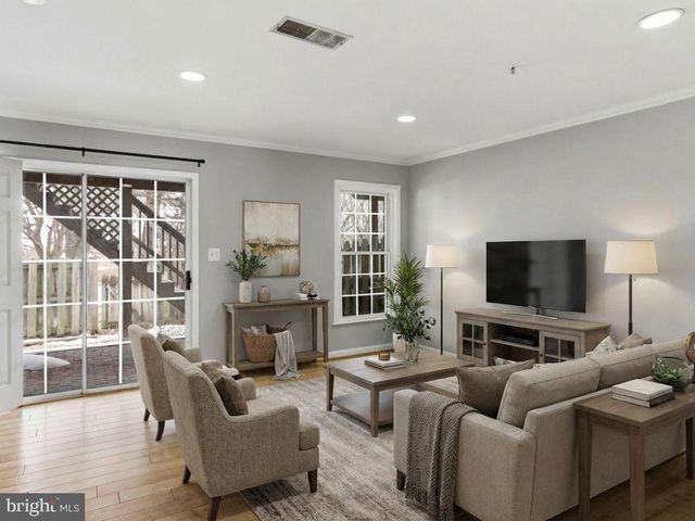 5702 GOLDFINCH CT, Ellicott City, MD 21043