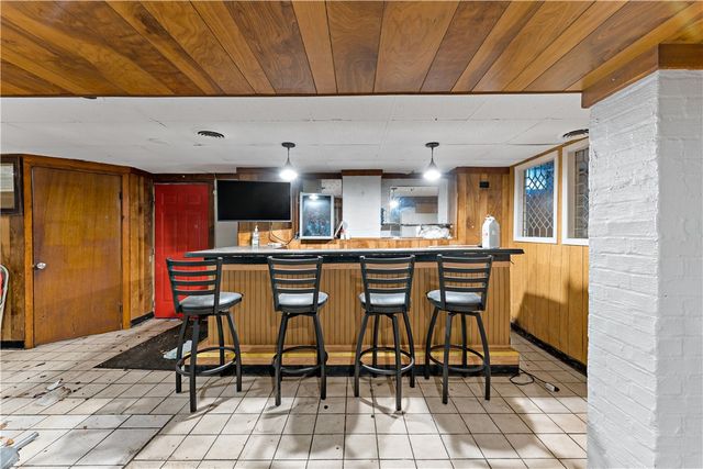 1601 Duss Ave, Ambridge, PA 15003