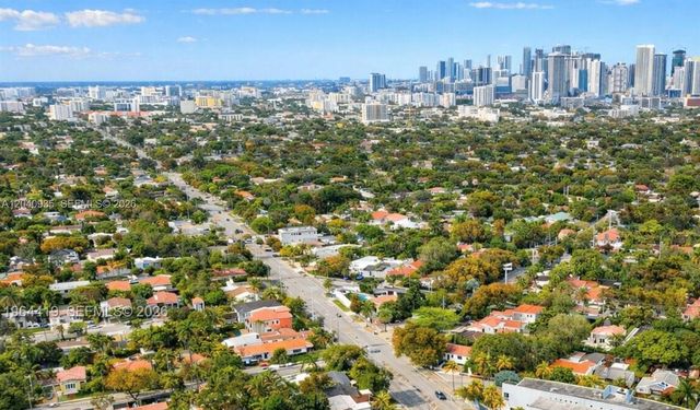 375 SW 32nd Rd, Miami, FL 33129