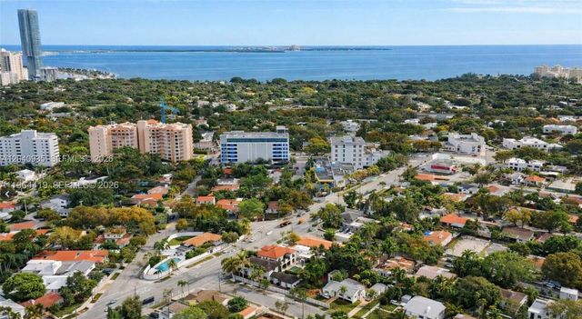 375 SW 32nd Rd, Miami, FL 33129
