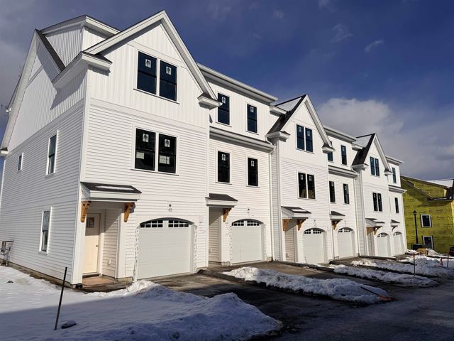 30 C Birdie Grove C, Rochester, NH 03839