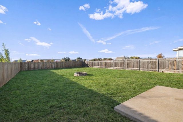 313 Drystone TRL, Liberty Hill, TX 78642