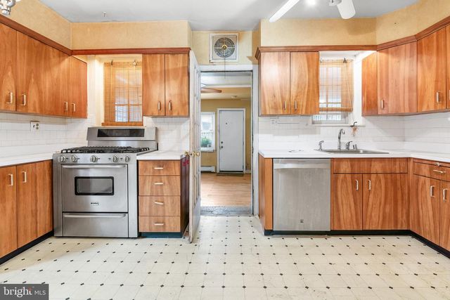 828 E BELVEDERE AVE, Baltimore, MD 21212