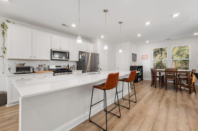 1222 Tice Lane, North Charleston, SC 29405