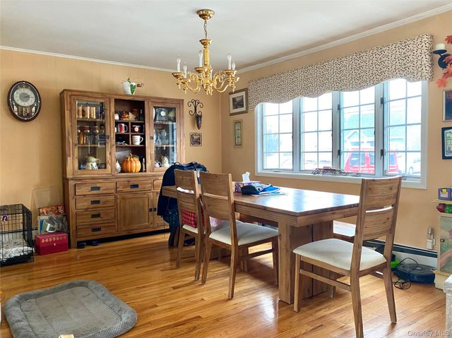 3070 Lowell Avenue, Wantagh, NY 11793