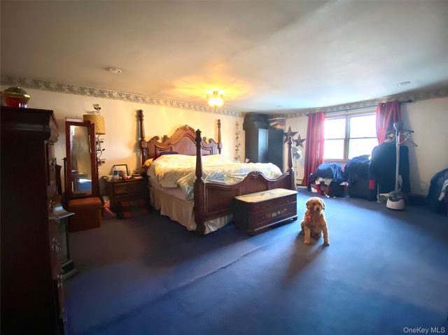 3070 Lowell Avenue, Wantagh, NY 11793