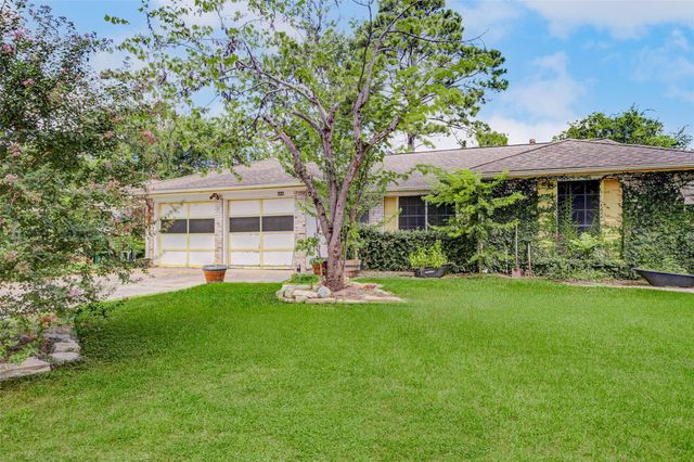 6406 Deirdre Anne Drive, Houston, TX 77088