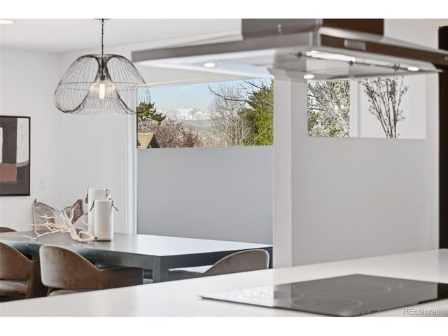 7013 Roaring Fork Trl, Boulder, CO 80301