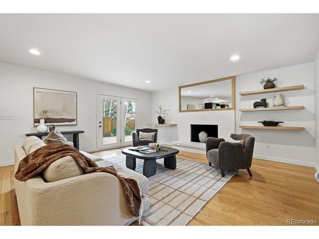 7013 Roaring Fork Trl, Boulder, CO 80301