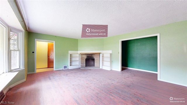 29999 Miles Road, Chagrin Falls, OH 44022