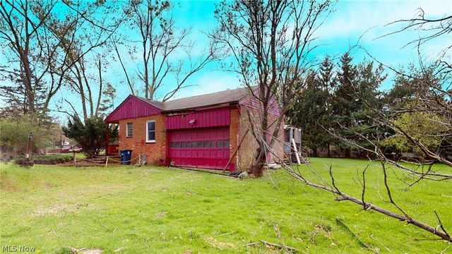 29999 Miles Road, Chagrin Falls, OH 44022