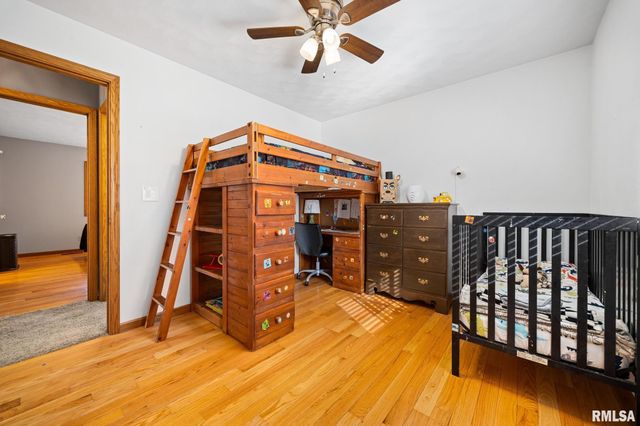 105 N LOUISE Street, Chillicothe, IL 61523