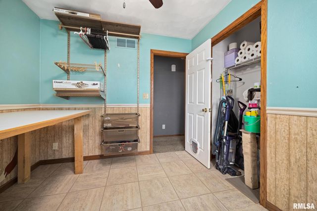 105 N LOUISE Street, Chillicothe, IL 61523