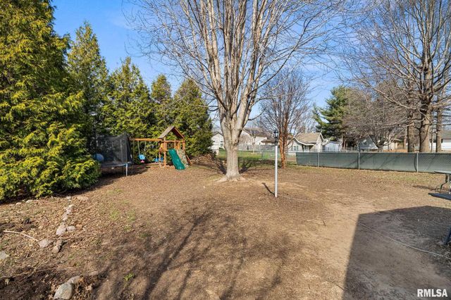 105 N LOUISE Street, Chillicothe, IL 61523