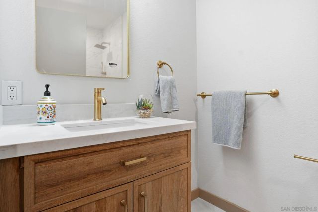 863 Leppert Street, San Diego, CA 92114