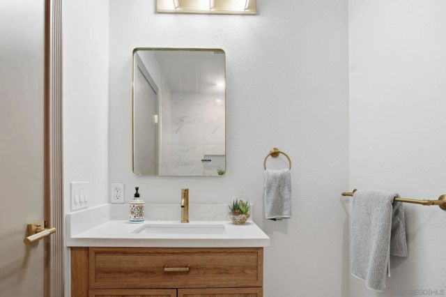 863 Leppert Street, San Diego, CA 92114