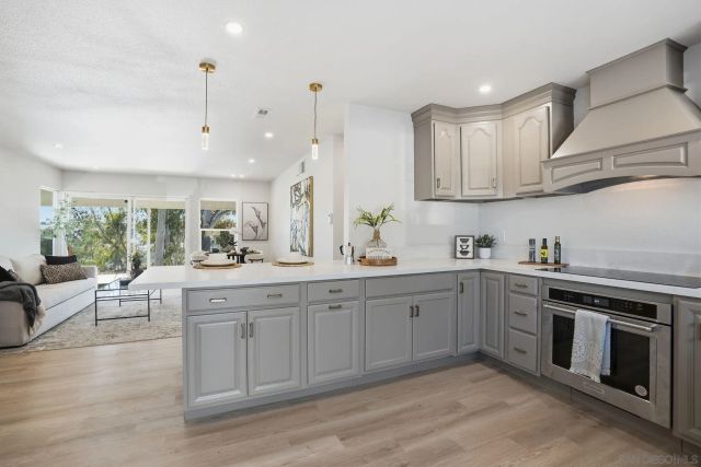 863 Leppert Street, San Diego, CA 92114