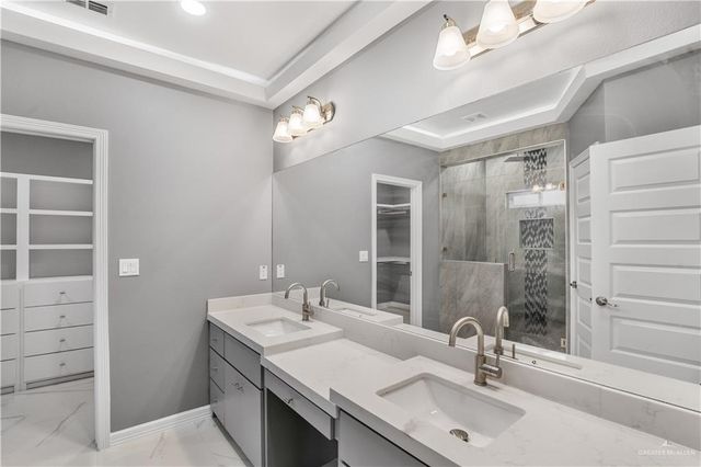 1402 Tee Box Drive, Weslaco, TX 78596