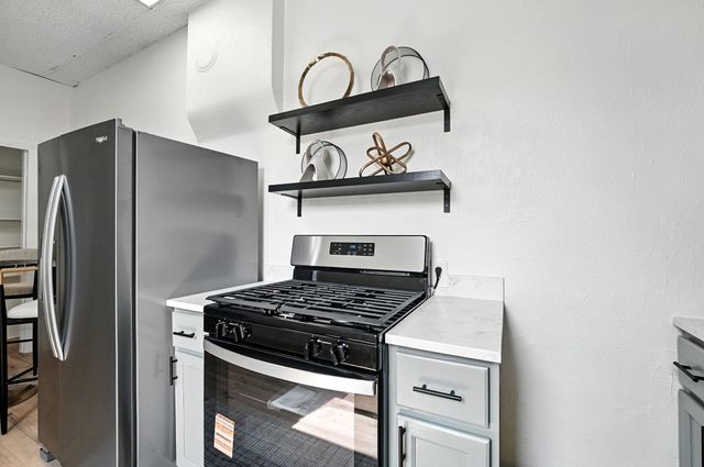 310 W 10th Street, 308, Newport, KY 41071