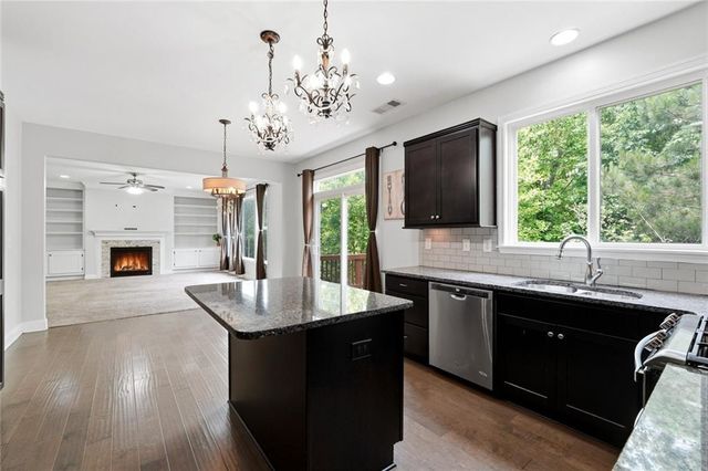 1610 Primrose park Road, Sugar Hill, GA 30518