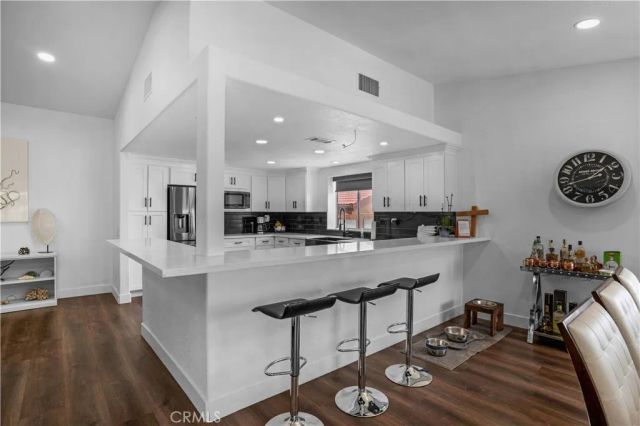 30446 S South Fork Drive, Canyon Lake, CA 92587