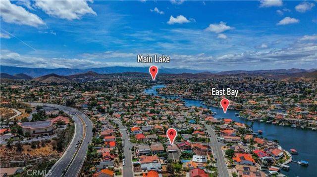 30446 S South Fork Drive, Canyon Lake, CA 92587