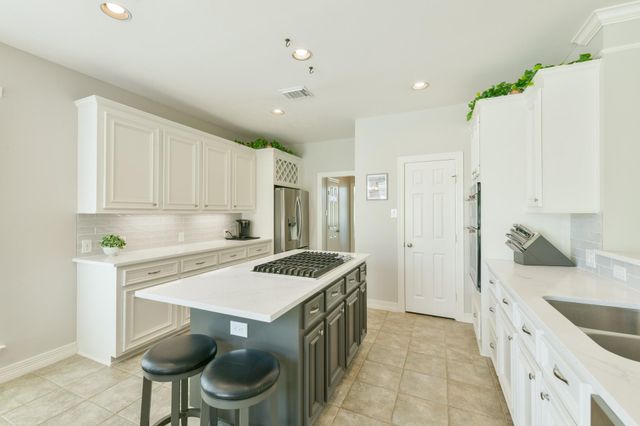 16050 Lockdale Lane, Cypress, TX 77429