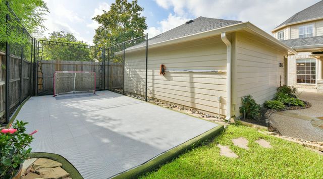 16050 Lockdale Lane, Cypress, TX 77429