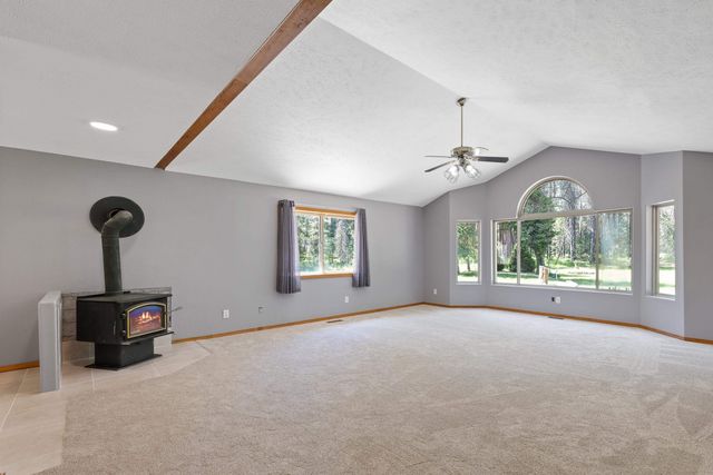 28310 N Short Rd, Deer Park, WA 99006