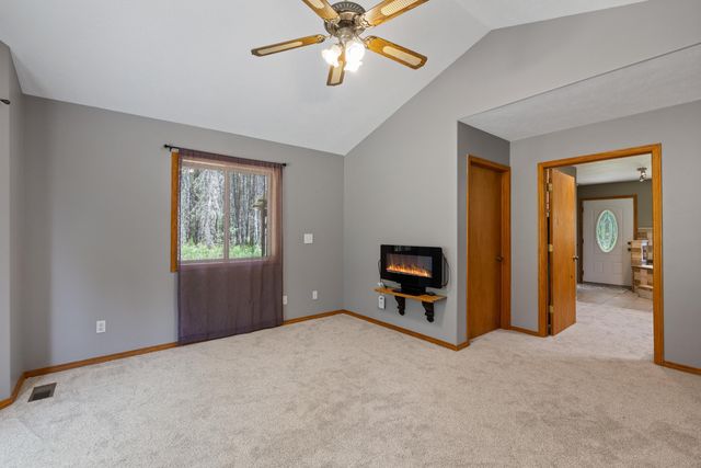 28310 N Short Rd, Deer Park, WA 99006