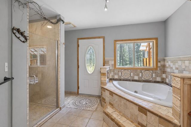 28310 N Short Rd, Deer Park, WA 99006