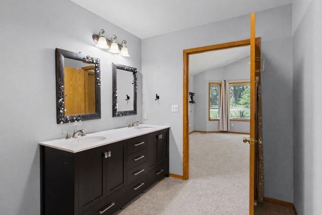 28310 N Short Rd, Deer Park, WA 99006