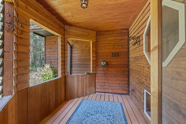 28310 N Short Rd, Deer Park, WA 99006