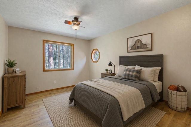28310 N Short Rd, Deer Park, WA 99006