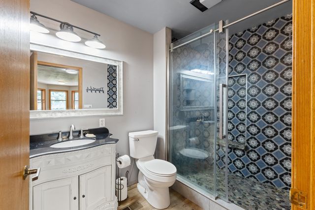28310 N Short Rd, Deer Park, WA 99006