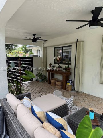 15158 NW 89th Ave, Miami Lakes, FL 33018