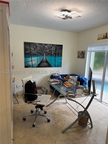 15158 NW 89th Ave, Miami Lakes, FL 33018
