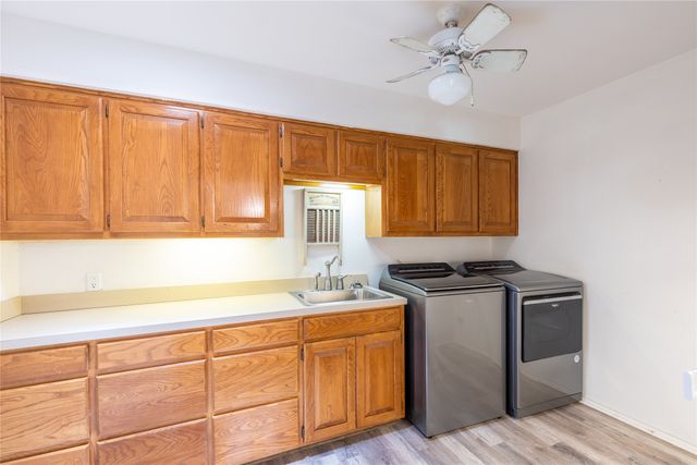 5207 Fairway Circle, De Cordova, TX 76049