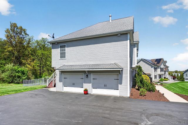 7 Deangelis Drive, Monroe, NY 10950
