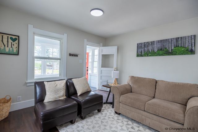 605 E 23RD ST, Cheyenne, WY 82001