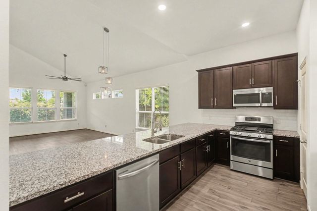 3413 Omega Street, Houston, TX 77022