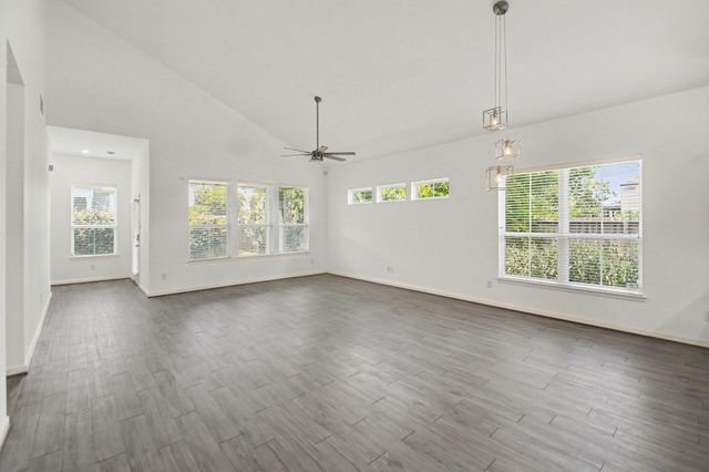 3413 Omega Street, Houston, TX 77022