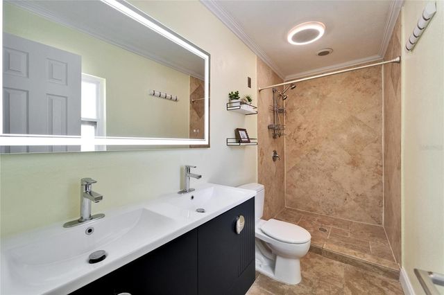 8702 DRIFTWOOD DRIVE, Tampa, FL 33615