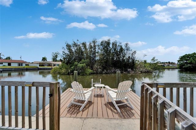 8702 DRIFTWOOD DRIVE, Tampa, FL 33615