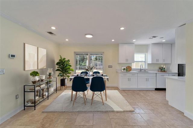 8702 DRIFTWOOD DRIVE, Tampa, FL 33615